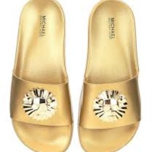 MICHAEL KORS Rory Metallic Gold Slide Size 8
